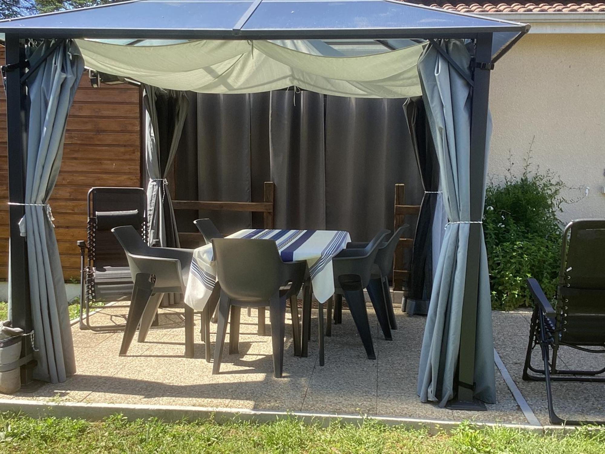 Chambre Du Merle Illats Exterior foto